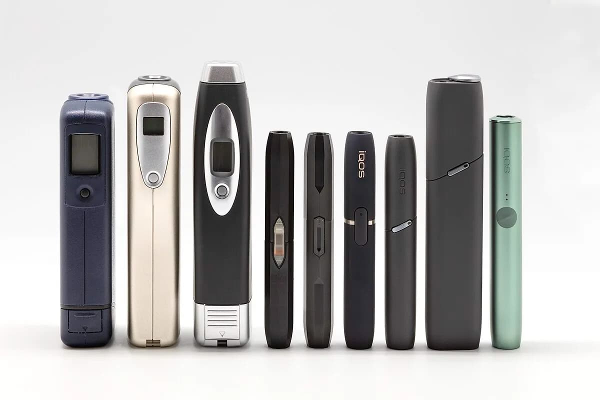 Обзор аксессуаров для IQOS ILUMA: чехлы, кейсы и зарядные устройства